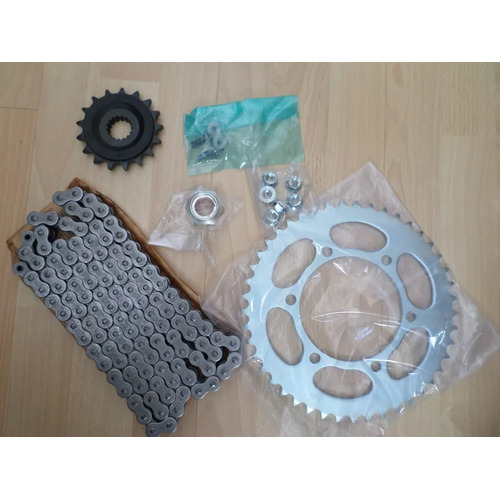 Suzuki GSXR1000L7 Motorcycle Chain & Sprockets 